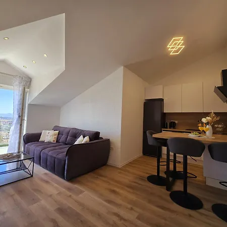 Matanovi Dvori Apartment