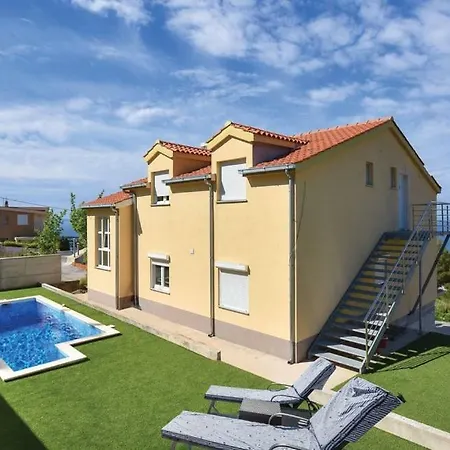 Matanovi Dvori Apartment