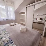 דירה Matanovi Dvori *